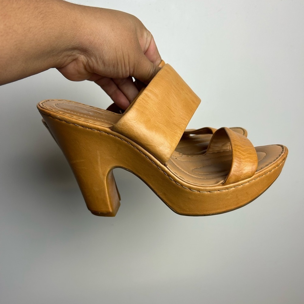 Born Crown Leather Fairy Ankle Platform High Heels Leather Size 8 old money VTG - Picture 3 of 16